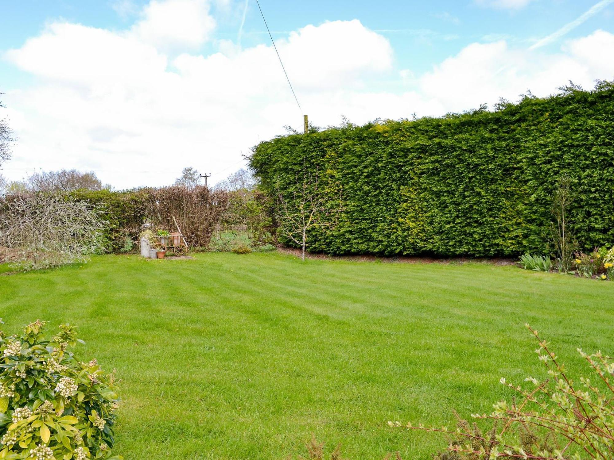 Woodhouse Cottage Hawarden 外观 照片