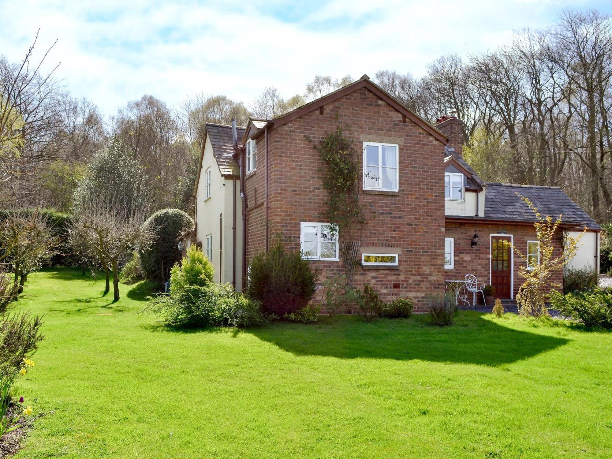 Woodhouse Cottage Hawarden 外观 照片